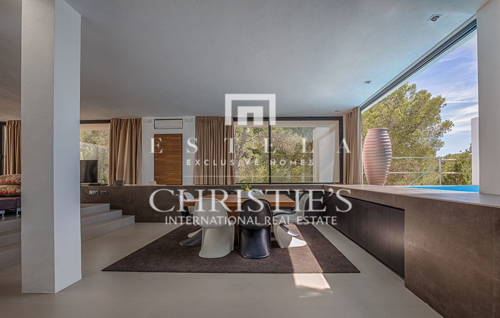 Villa Cala Vadella a luxury βίλες / μονοκατοικίες for sale in Cala Vadella Ιμπιζα